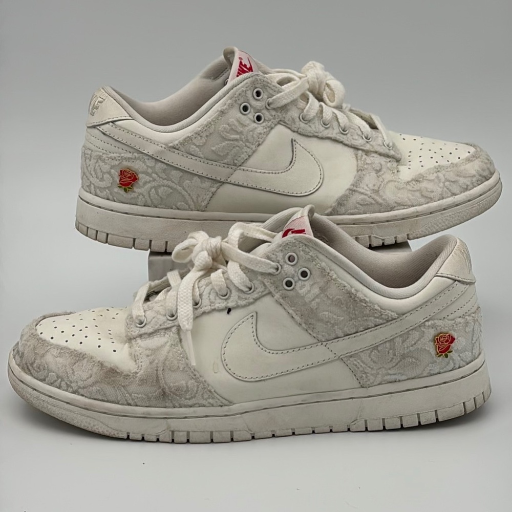 Nike Dunk Low Give Her Flowers Sneakers Size 9.5